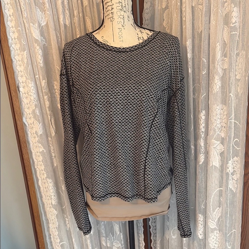 Lululemon Long Sleeve Top